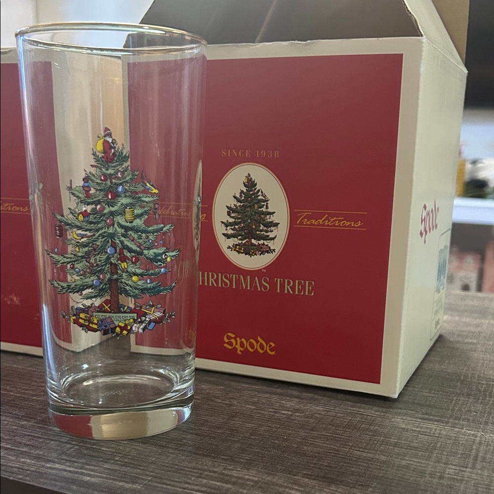 Spode Christmas Tree set of 4 Highball  Glasses new in box